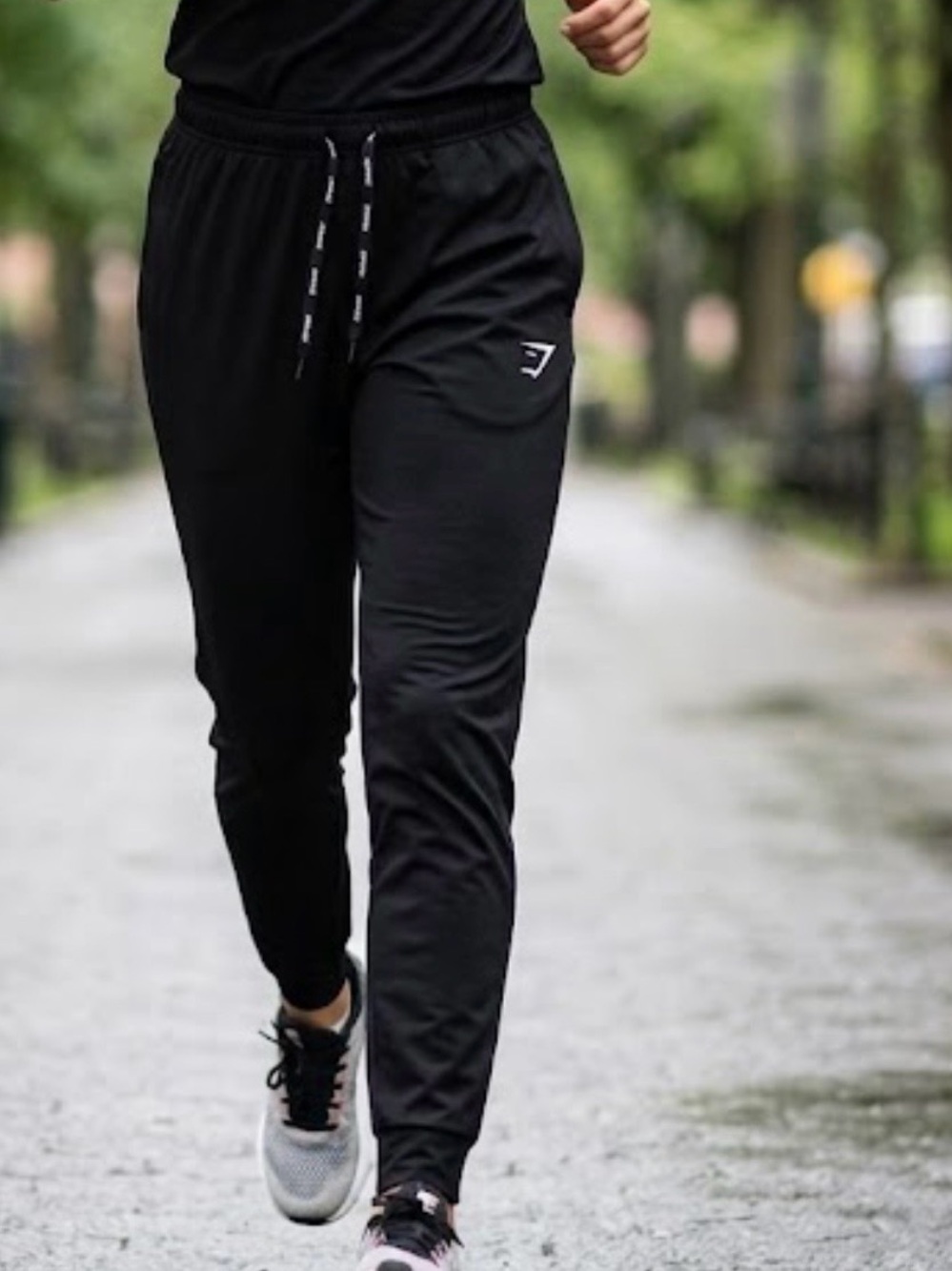 Gymshark Jogger Pants Womens Polyester Size M Black Training Drawstring Stretch